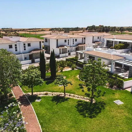 Mazatos Beachfront Gardens - With Garden View And Private Pool - Stunning & Tranquil Retreat - 3 Bedrooms 빌라